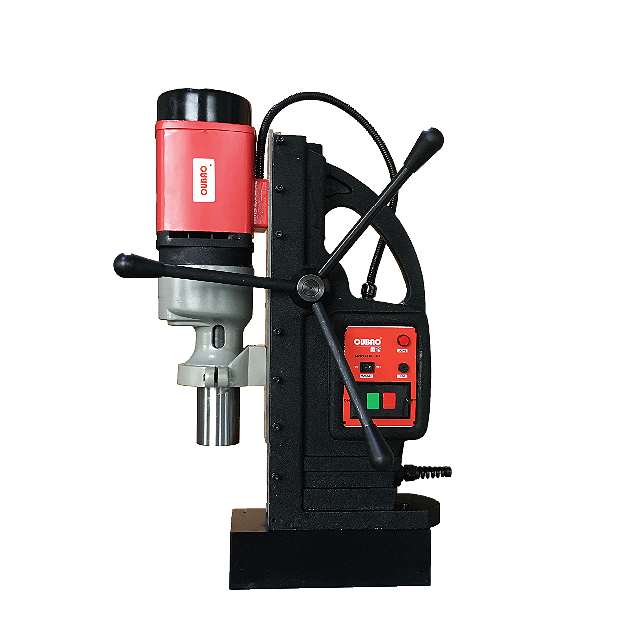 磁座鉆在戶外作業(yè)中面臨哪些難題？